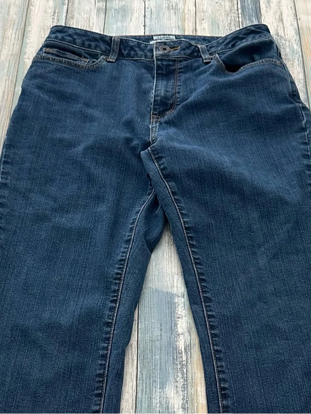 L.L. Bean Jeans Classic Fit Womens 10 Denim 30” Waist Straight Mid  Rise Blue